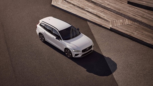 Volvo V60 2.0 [B4] Mhev Plus Dark DCT T�bb Sz�n...